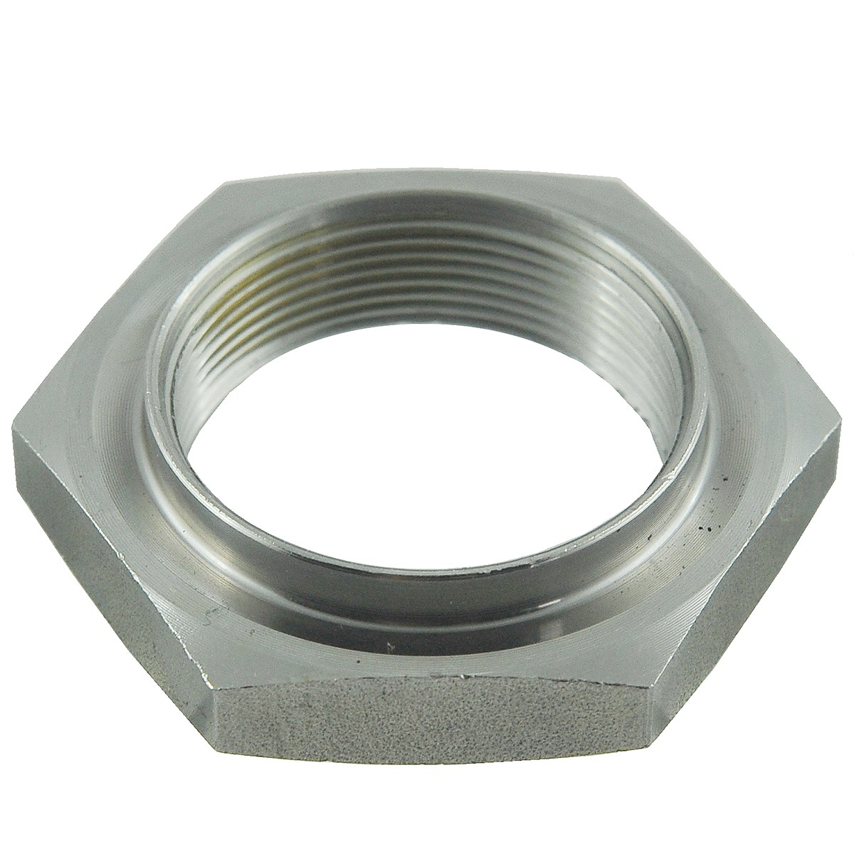 Nut M39 / Kubota L245 / L2350 / L2500 / L2501 / L2800 / L2808 / L3000 / L3200 / L3400 / L3408 / L3700 / L3800