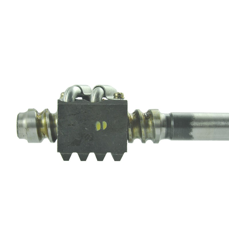 parts for kubota - Steering column shaft 19 x 605 mm / Kubota L175F/L185D/L185F/L225/L225D/L245DT/L245F/L1500/L1501/L1801/L2000 / 34150-16200