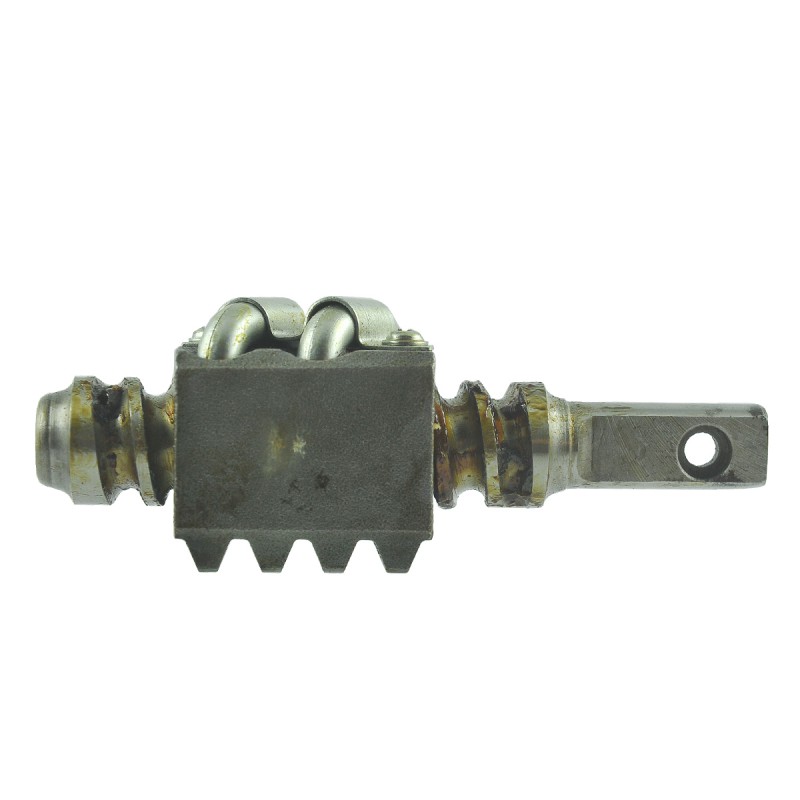parts for kubota - Steering column shaft 132 mm / Kubota L1802/L2002/L2202/L2402/L2602/L2802/L3202/L3602/L4202 / 38240-16200 / 38240-16500