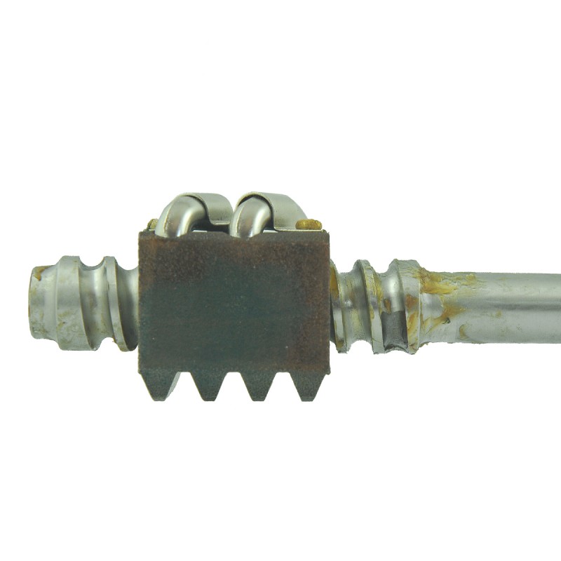 parts for kubota - Steering column shaft 18 x 607 mm / Kubota L2600/L3000DT / TC020-43682