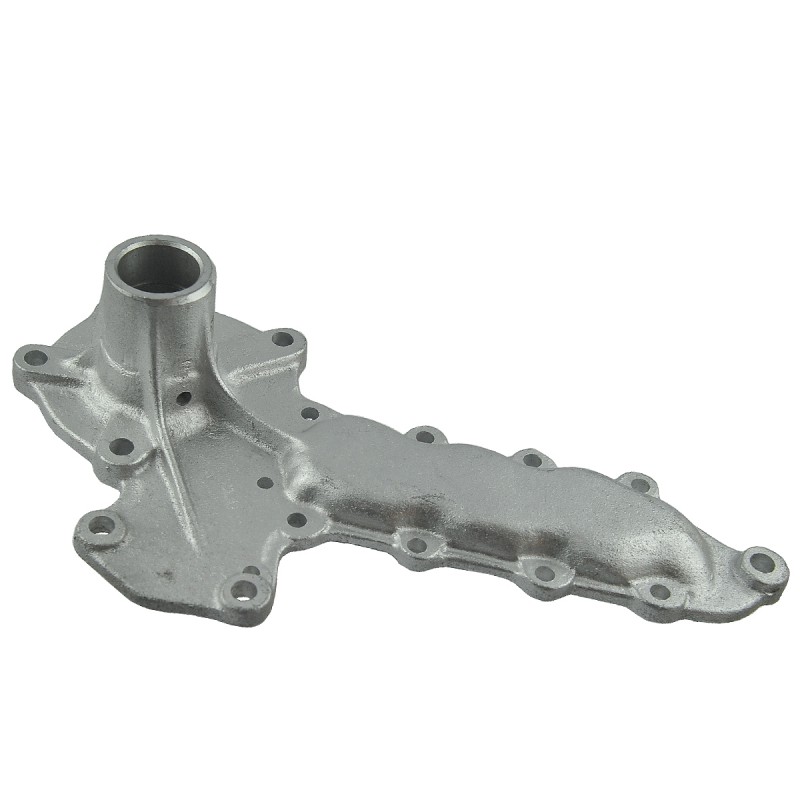 pièces pompe à eau - Boîtier de pompe à eau / Kubota V1202 / V1502 / V1902 / V2203B / V2203E / V240