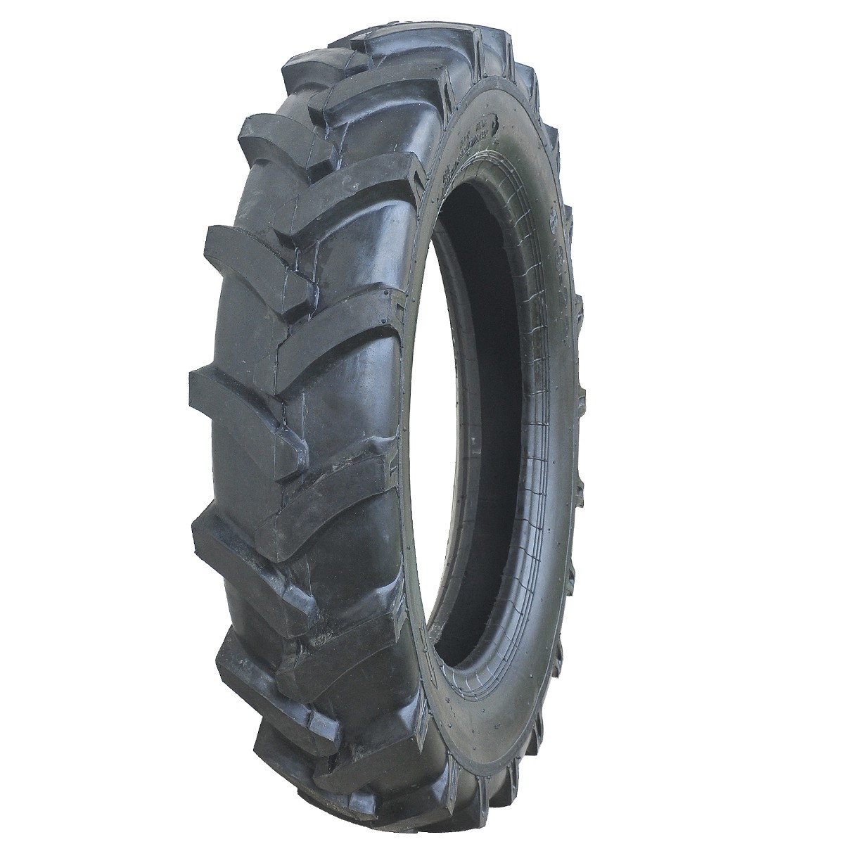 Agricultural tire 8.3-22 / 8PR / R3 / FIR
