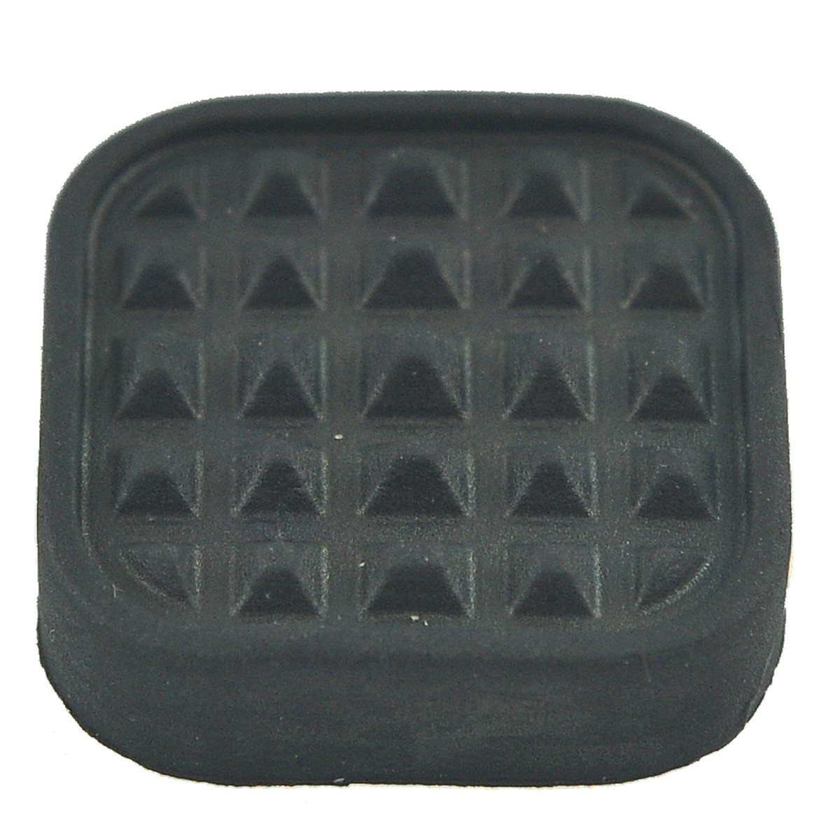 Pedal rubber / 34 x 34 x 9.50 mm / Kubota L2600 / L2800 / L3000 / L3200 / L3400 / L3408 / L4100 / L4400