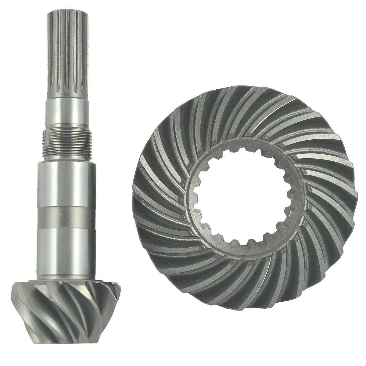 Crown wheel 18T / 23T / 108 mm + pinion shaft 9T / 14T / 158 mm / Kubota GL23 / L2800 / L2808 / L2900 / L3300 / L3408