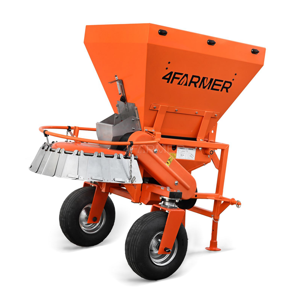 M320 fertilizer spreader with municipal attachment (with rotating wheels) 4FARMER