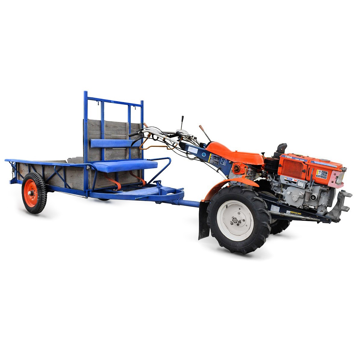 Kubota KRA75/EA8 dzik z przyczepą