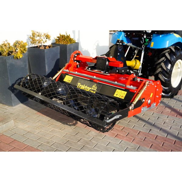 LS Tractor XJ25 MEC with a 4FARMER separation tiller