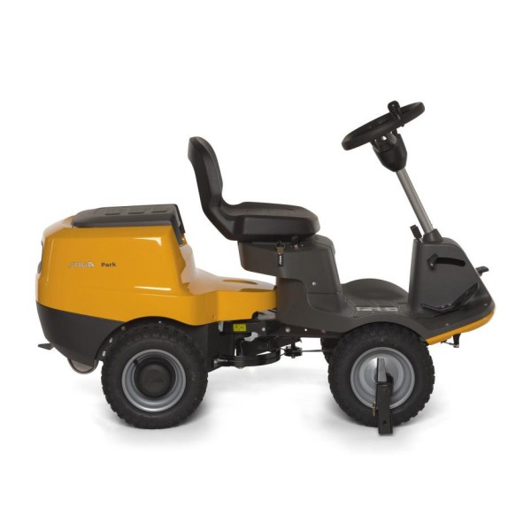 Stiga Park 300 M with Park 85 Combi MQ aggregate