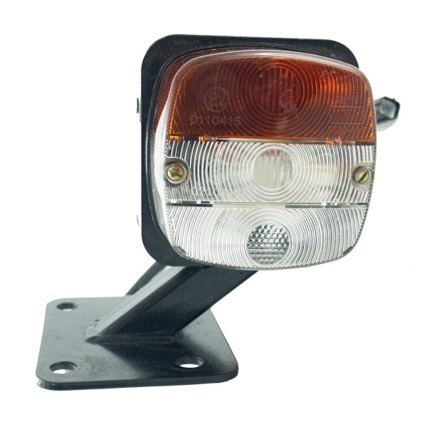 Tylna lampa / tylny reflektor / światło stop / Massey Ferguson MF6028