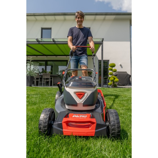 Cordless lawnmower AL-KO 46.2 Li SP Comfort Energy Flex set