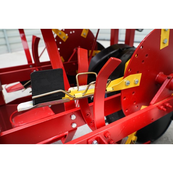 Two-row universal planter for seedlings SU2 160 cm Terol