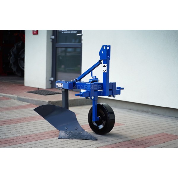 Two furrow plow with support wheel DEMAROL