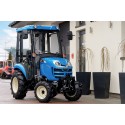 LS Traktor XJ25 HST s kabinou a předním tříbodovým závěsným systémem