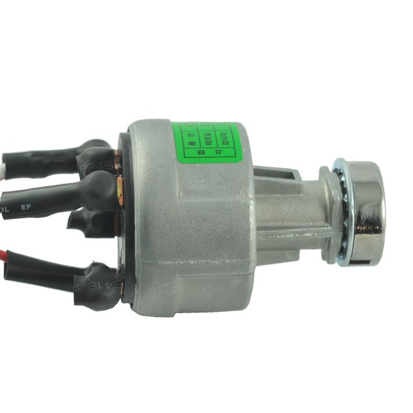 Stacyjka / LS MT3.35 / LS MT3.40 / LS MT3.50 / LS MT3.60 / TRG750 / nr 40223545 | Traktor.com.pl