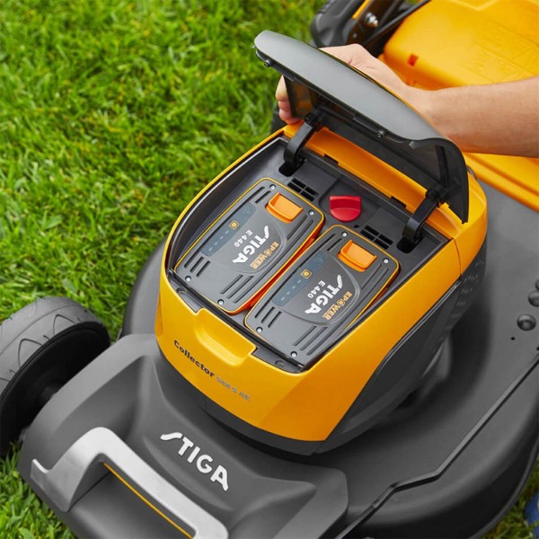 Kosiarka akumulatorowa z napędem Stiga Collector 548 S AE Zestaw | Traktor.com.pl