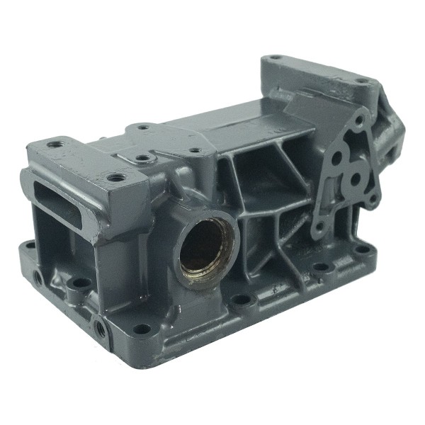 Couvercle / carter de boîte de vitesses / Kubota B6000