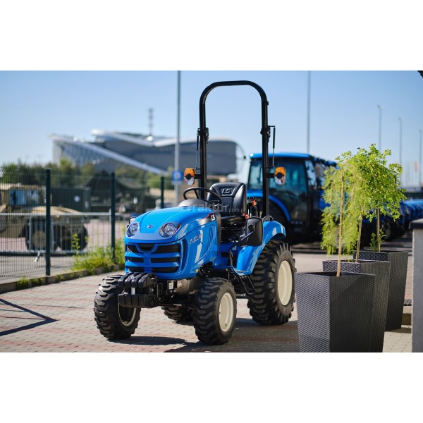Tractor LS Tractor XJ25 HST / IND | reviews | video | data | price
