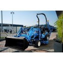 LS Tractor MT1.25 con excavadora, cargadora, cortadora de césped y neumáticos para césped