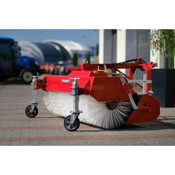 180 cm sweeper for the 4FARMER tractor with a basket