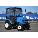 LS Tractor XJ25 HST con cabina y neumáticos industriales