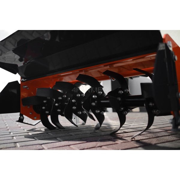 Cultivador ligero con desplazamiento lateral TL 115 (SK) 4FARMER - naranja
