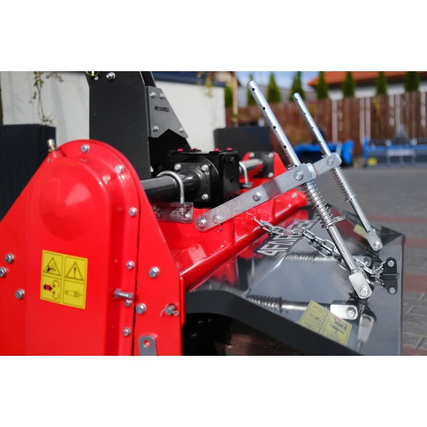 Ťažký kultivátor TMK 120 4FARMER - červený