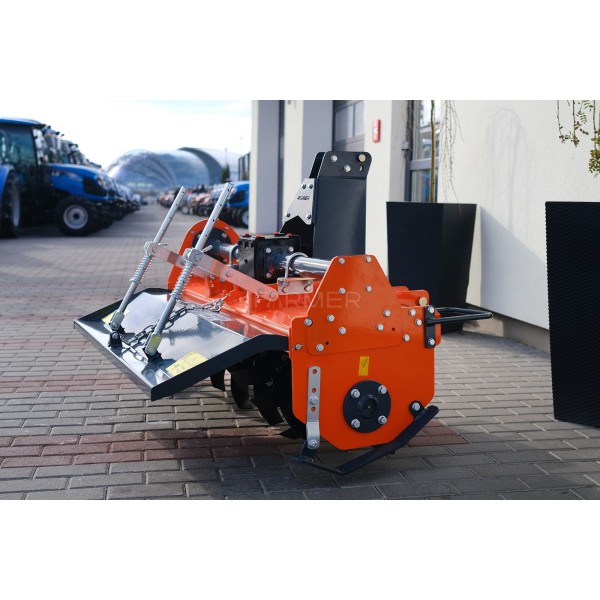Glebogryzarka ciężka TMK 130 4FARMER - pomarańczowa | Traktor.com.pl