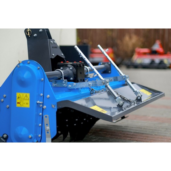 Těžký kultivátor TMK 150 4FARMER - modrý