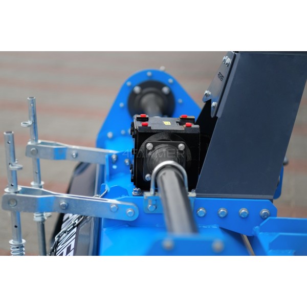 Glebogryzarka ciężka TMK 160 4FARMER - niebieska | Traktor.com.pl