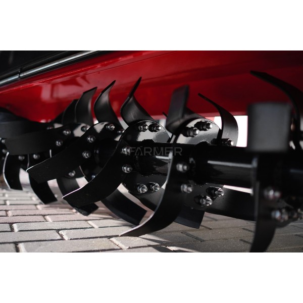 Schwere Bodenfräse TMK 170 4FARMER - rot
