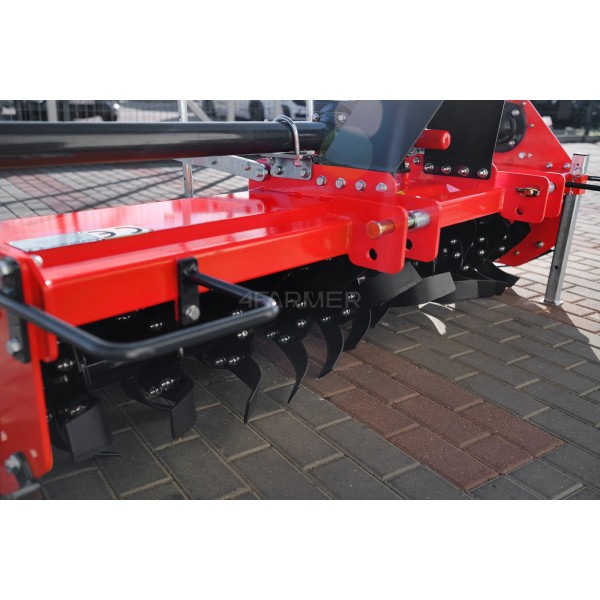 Těžká oj TMK 180 4FARMER - červená