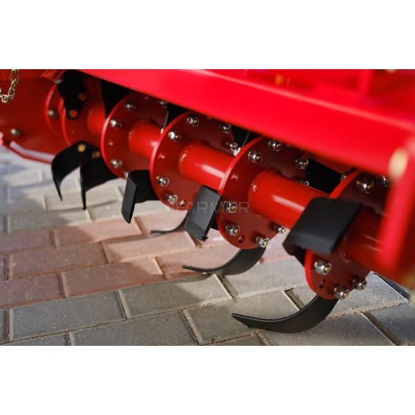 Schwere Bodenfräse TMZ 160 4FARMER