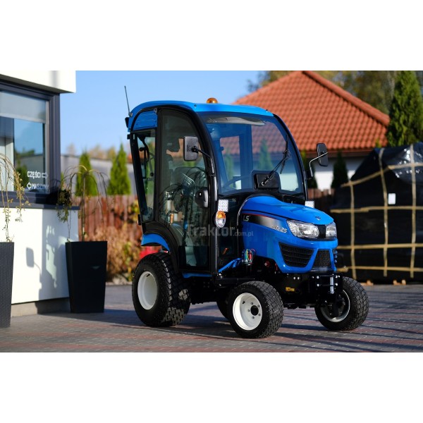 LS-Traktor MT1.25 mit Kabine und Grasreifen