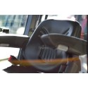 LS Traktor MT1.25 s kabínou a trávnymi pneumatikami