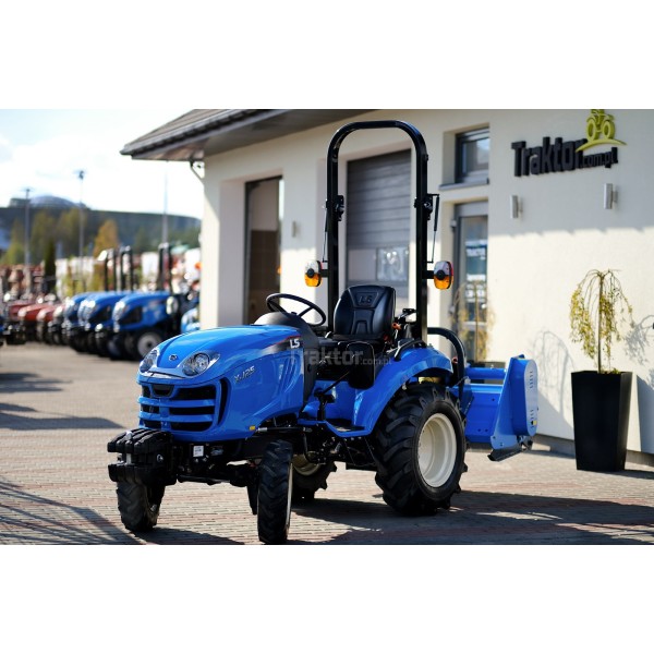 LS-Traktor XJ25 MEC mit einem 4FARMER-Schlegelmäher