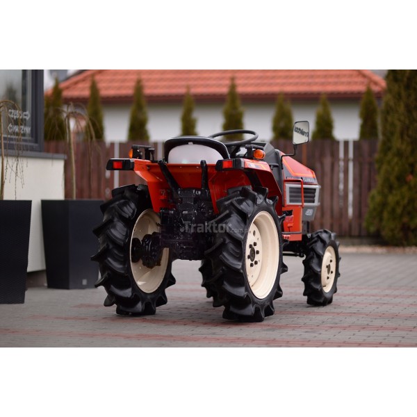 Yanmar F165D 4x4 16 PS
