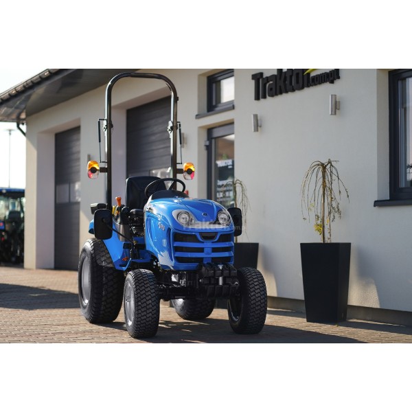 LS Tractor XJ25 MEC with grass tires