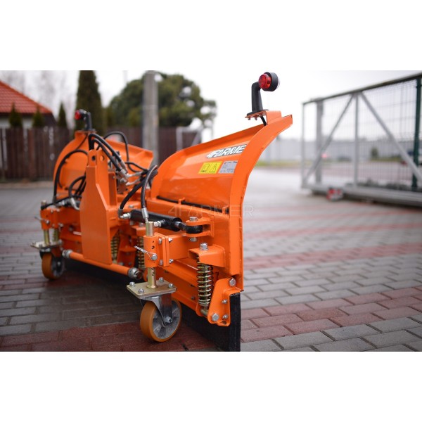 Pług do śniegu strzałkowy Vario 150 cm, hydrauliczny (TUZ) 4FARMER