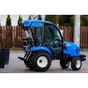 LS Traktor XJ25 MEC s kabínou a priemyselnými pneumatikami