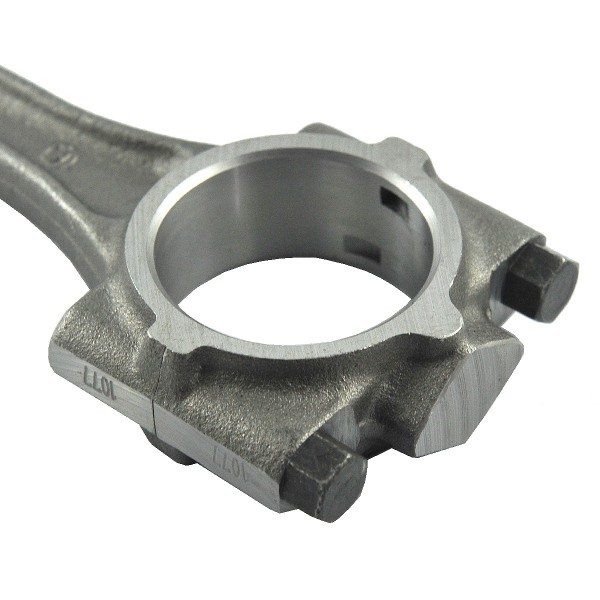 Biela / 193 mm / Kubota D1101 / D1102 / D1301 / Z751 / Z85 / Kubota L2201