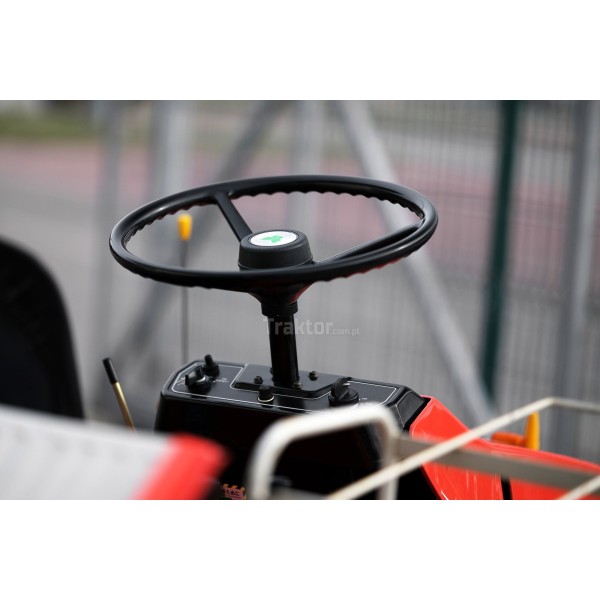 Mitsubishi MPR401 seedling planter