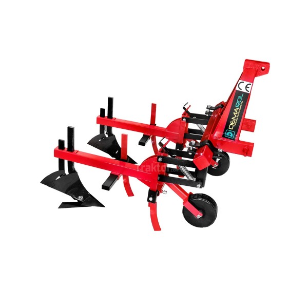 Demarol 2-section single-row cultivator and ridder