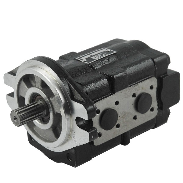 Bomba hidráulica / Kubota M7040 / 15T / 3C001-82202 / 6-15-105-09