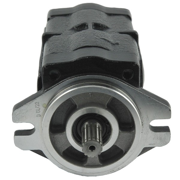 Hydraulic pump / Kubota M7040 / 15T / 3C001-82202 / 6-15-105-09