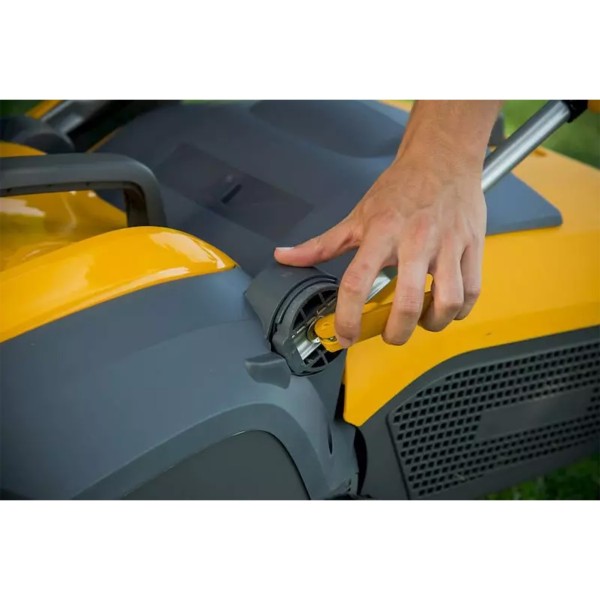 Stiga SV 415 E electric scarifier
