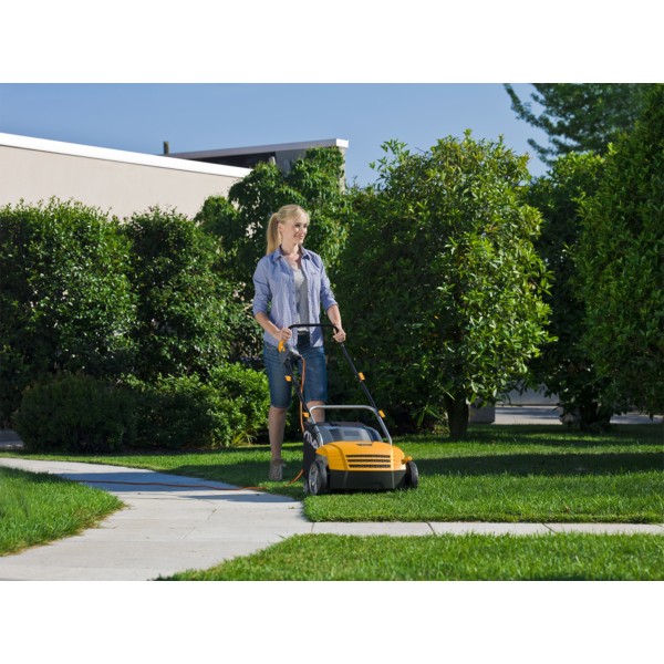 Elektrický vertikutátor Stiga SV 213 E