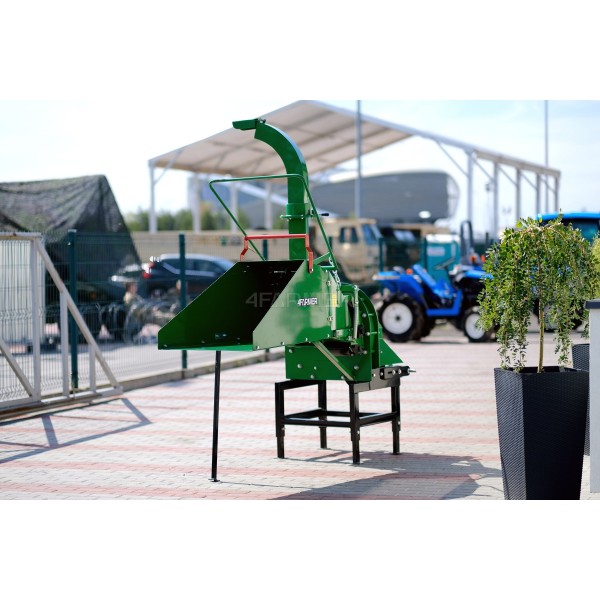 TM-8 4Farmer disc chipper