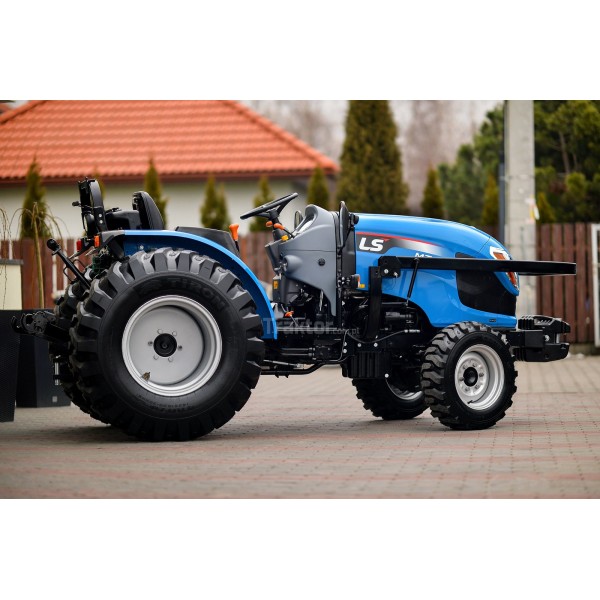 LS Traktor MT3.35 MEC mit Industriebereifung