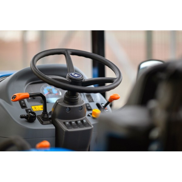 Tracteur LS MT3.35 MEC avec pneus industriels