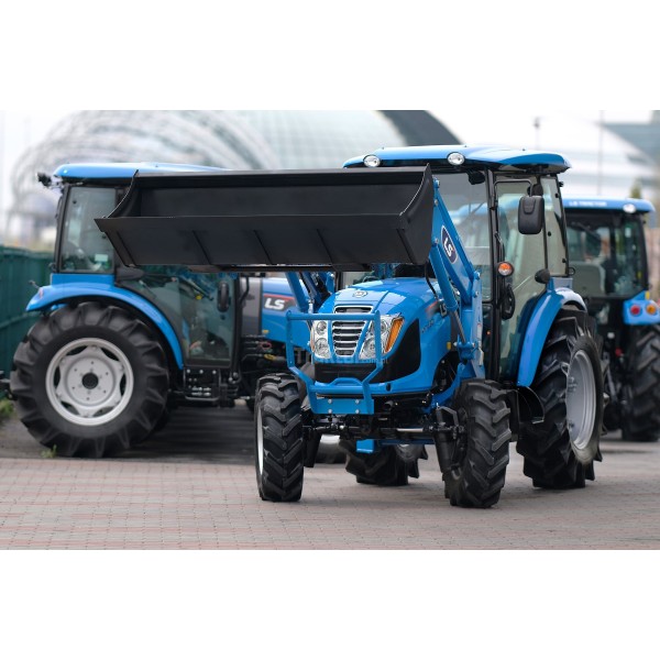 LS Traktor MT3.60 MEC mit Kabine und Frontlader